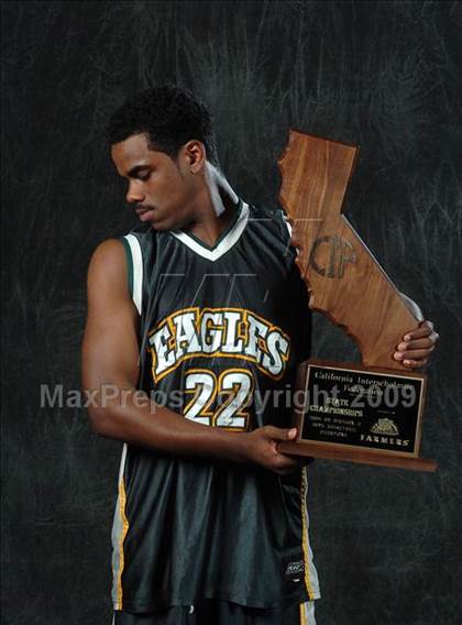 Thumbnail 3 in Eisenhower (CIF State D2 Award Photos) photogallery.