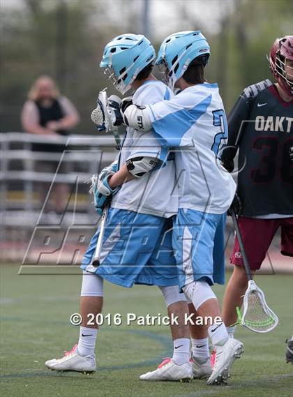 Thumbnail 2 in Oakton @ Yorktown photogallery.