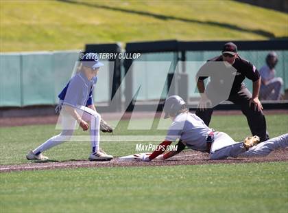 Thumbnail 3 in Carbon vs. American Leadership Academy (UHSAA 3A Finals) photogallery.