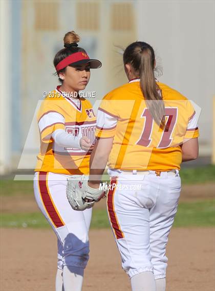 Thumbnail 1 in El Modena @ Villa Park photogallery.