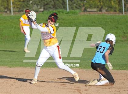 Thumbnail 1 in El Modena @ Villa Park photogallery.