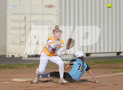 Thumbnail 1 in El Modena @ Villa Park photogallery.