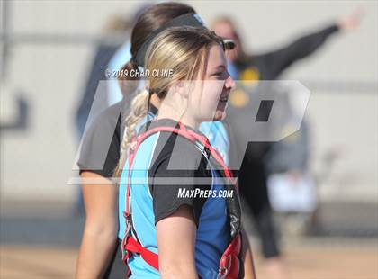 Thumbnail 1 in El Modena @ Villa Park photogallery.