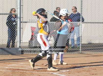 Thumbnail 1 in El Modena @ Villa Park photogallery.