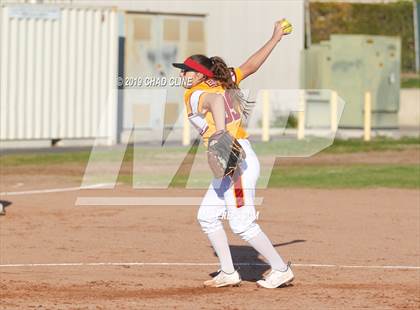 Thumbnail 3 in El Modena @ Villa Park photogallery.