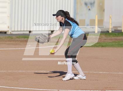 Thumbnail 1 in El Modena @ Villa Park photogallery.