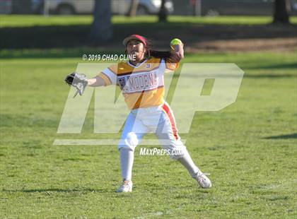 Thumbnail 3 in El Modena @ Villa Park photogallery.