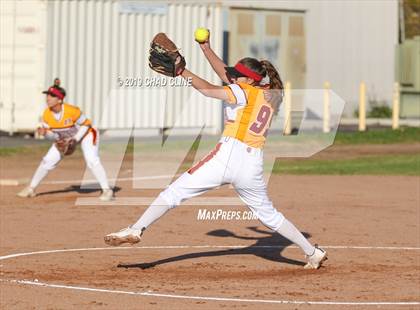 Thumbnail 3 in El Modena @ Villa Park photogallery.