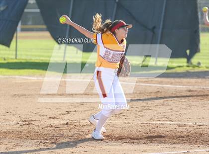 Thumbnail 3 in El Modena @ Villa Park photogallery.