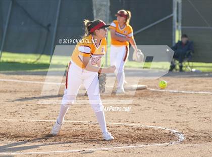 Thumbnail 3 in El Modena @ Villa Park photogallery.