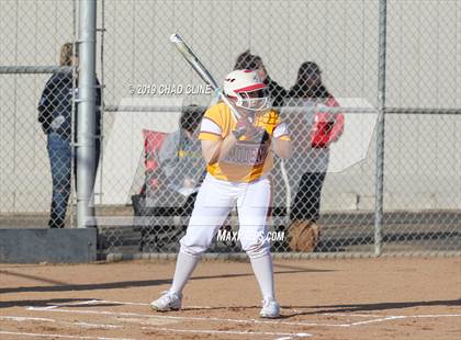 Thumbnail 3 in El Modena @ Villa Park photogallery.