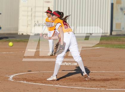 Thumbnail 3 in El Modena @ Villa Park photogallery.