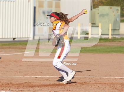 Thumbnail 1 in El Modena @ Villa Park photogallery.