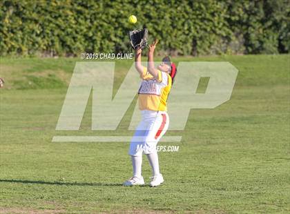 Thumbnail 2 in El Modena @ Villa Park photogallery.