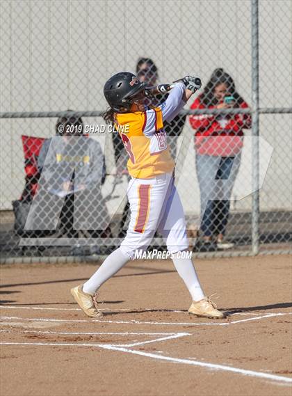 Thumbnail 3 in El Modena @ Villa Park photogallery.