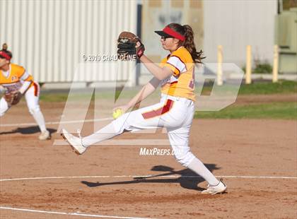 Thumbnail 1 in El Modena @ Villa Park photogallery.