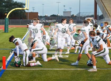 Thumbnail 2 in Alief Hastings vs. Strake Jesuit photogallery.