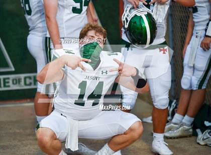 Thumbnail 3 in Alief Hastings vs. Strake Jesuit photogallery.