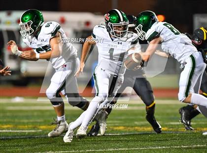 Thumbnail 3 in Alief Hastings vs. Strake Jesuit photogallery.