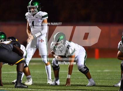 Thumbnail 3 in Alief Hastings vs. Strake Jesuit photogallery.