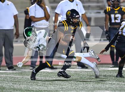 Thumbnail 1 in Alief Hastings vs. Strake Jesuit photogallery.