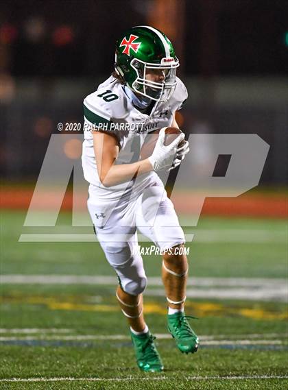 Thumbnail 3 in Alief Hastings vs. Strake Jesuit photogallery.