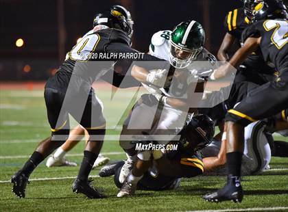 Thumbnail 3 in Alief Hastings vs. Strake Jesuit photogallery.