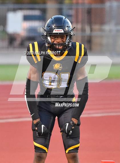 Thumbnail 2 in Alief Hastings vs. Strake Jesuit photogallery.