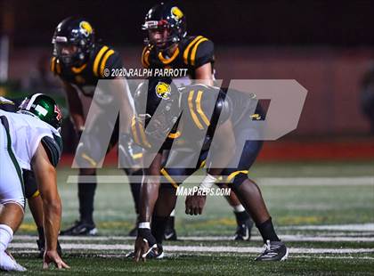 Thumbnail 1 in Alief Hastings vs. Strake Jesuit photogallery.