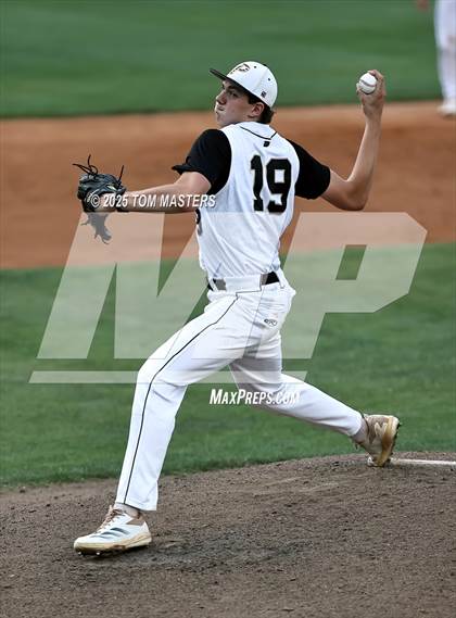 Thumbnail 1 in Weddington vs. Providence (NCHSAA 4A Round 2) photogallery.