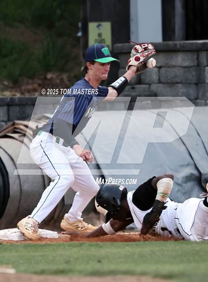 Thumbnail 1 in Weddington vs. Providence (NCHSAA 4A Round 2) photogallery.