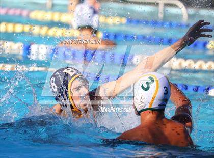Thumbnail 2 in Bainbridge vs. Patrick Henry (San Diego Open) photogallery.