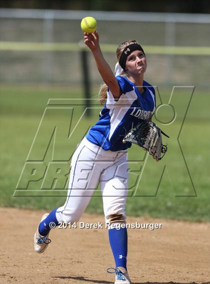 Thumbnail 2 in Longmont vs. Peak to Peak (Spartans Invitational) photogallery.