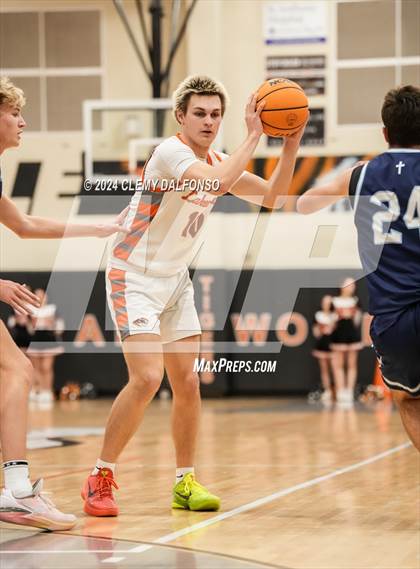Thumbnail 2 in Valor Christian @ Lakewood photogallery.