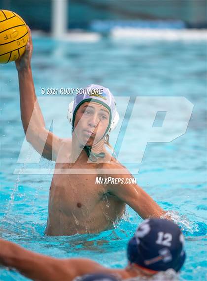 Thumbnail 2 in Mar Vista vs. Valhalla photogallery.