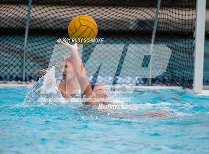 Thumbnail 2 in Mar Vista vs. Valhalla photogallery.