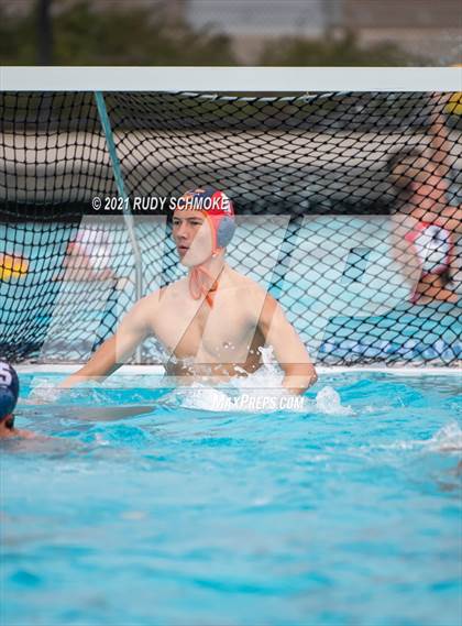 Thumbnail 1 in Mar Vista vs. Valhalla photogallery.
