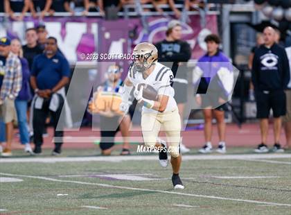 Thumbnail 3 in Mater Dei Catholic @ Carlsbad photogallery.