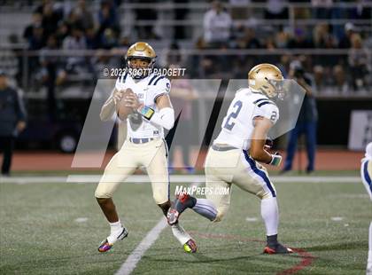 Thumbnail 2 in Mater Dei Catholic @ Carlsbad photogallery.