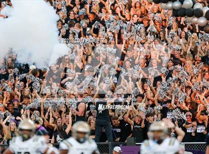Thumbnail 3 in Mater Dei Catholic @ Carlsbad photogallery.
