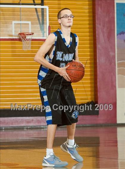 Thumbnail 1 in Palos Verdes Peninsula vs. Cathedral City (Palm Springs Winter Classic) photogallery.