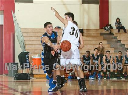 Thumbnail 1 in Palos Verdes Peninsula vs. Cathedral City (Palm Springs Winter Classic) photogallery.