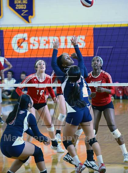 Thumbnail 2 in Lakewood vs. LaSalle (Durango Fall Classic) photogallery.