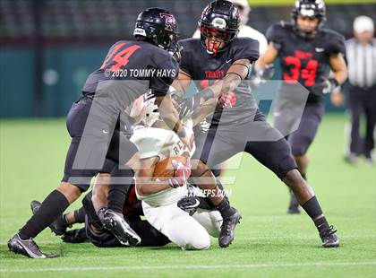 Thumbnail 3 in Midland Lee vs. Trinity (UIL Class 6A Area Playoff) photogallery.