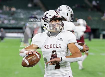 Thumbnail 3 in Midland Lee vs. Trinity (UIL Class 6A Area Playoff) photogallery.
