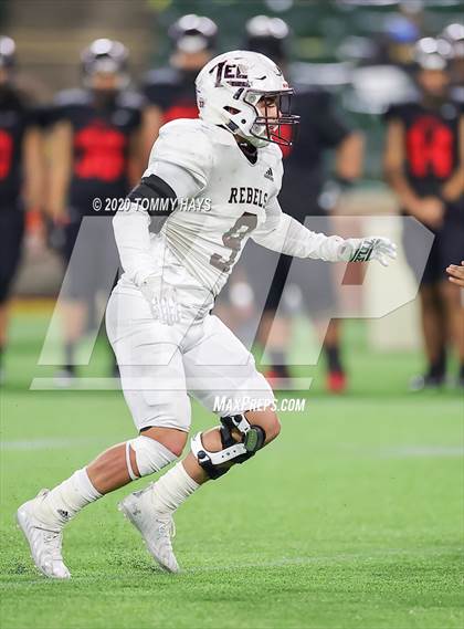 Thumbnail 2 in Midland Lee vs. Trinity (UIL Class 6A Area Playoff) photogallery.