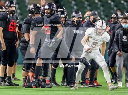 Thumbnail 1 in Midland Lee vs. Trinity (UIL Class 6A Area Playoff) photogallery.