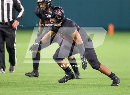Thumbnail 2 in Midland Lee vs. Trinity (UIL Class 6A Area Playoff) photogallery.
