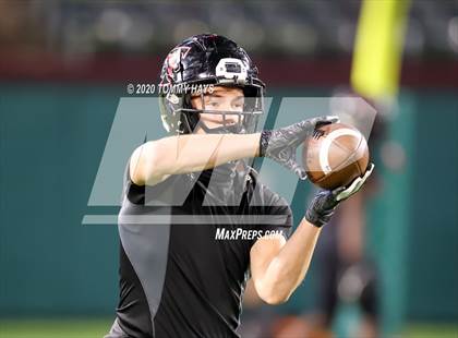 Thumbnail 2 in Midland Lee vs. Trinity (UIL Class 6A Area Playoff) photogallery.