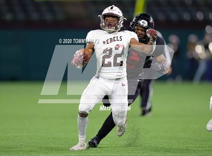 Thumbnail 1 in Midland Lee vs. Trinity (UIL Class 6A Area Playoff) photogallery.